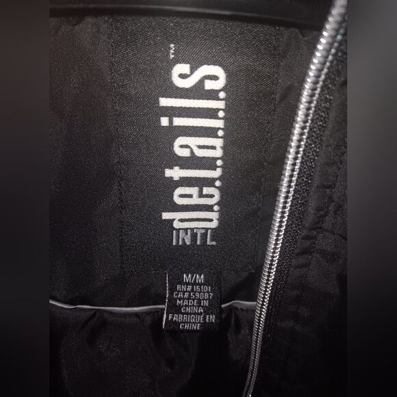 INTL d.e.t.a.i.l.s Black Radiance Hooded Water-Resistant Jacket Pre-owned - Picture 2 of 7